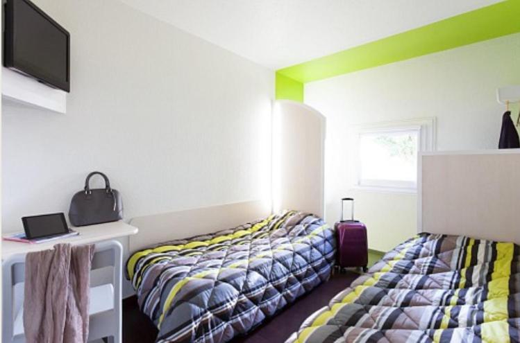 Hotelf1 Epinal Nord Bagian luar foto